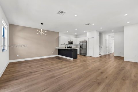 Купить таунхаус в Хомстед, Флорида 4 спальни, 186.27м2, № 2006344 - фото 8