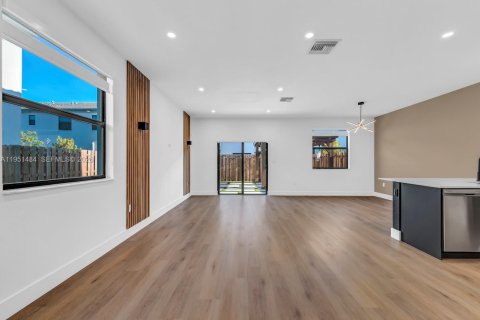 Таунхаус в Хомстед, Флорида 4 спальни, 186.27м2 № 2006344