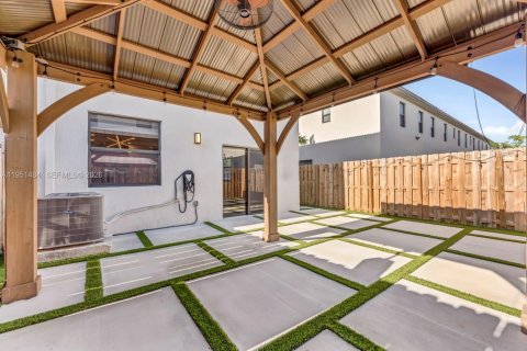 Купить таунхаус в Хомстед, Флорида 4 спальни, 186.27м2, № 2006344 - фото 27