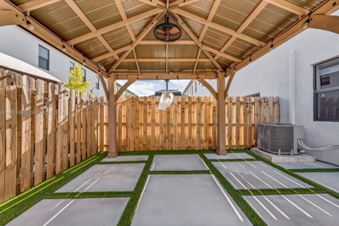 Купить таунхаус в Хомстед, Флорида 4 спальни, 186.27м2, № 2006344 - фото 26