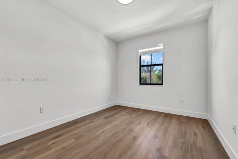 Купить таунхаус в Хомстед, Флорида 4 спальни, 186.27м2, № 2006344 - фото 23