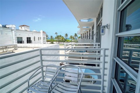 Copropriété à vendre à Miami Beach, Floride: 36.14 m2 № 2041789 - photo 3