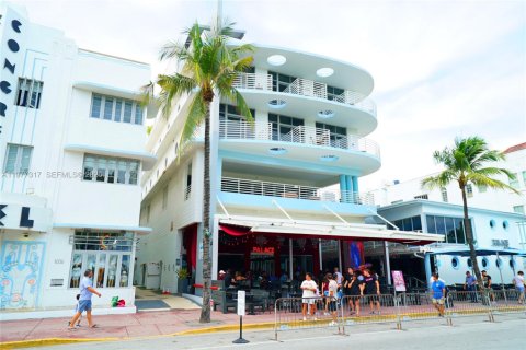 Copropriété à vendre à Miami Beach, Floride: 36.14 m2 № 2041789 - photo 18