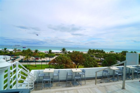 Copropriété à vendre à Miami Beach, Floride: 36.14 m2 № 2041789 - photo 24