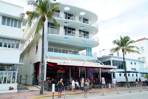 Copropriété à vendre à Miami Beach, Floride: 36.14 m2 № 2041789 - photo 20