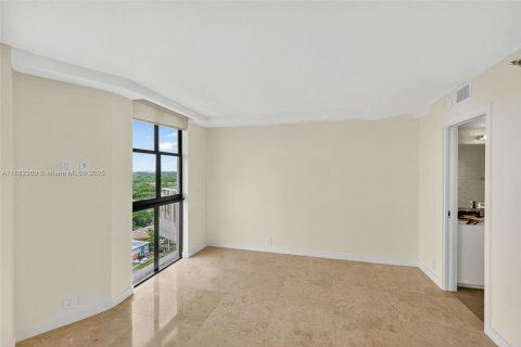 Copropriété à louer à Miami, Floride: 2 chambres, 121.89 m2 № 1930414 - photo 25