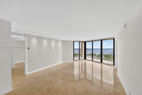 Copropriété à louer à Miami, Floride: 2 chambres, 121.89 m2 № 1930414 - photo 6
