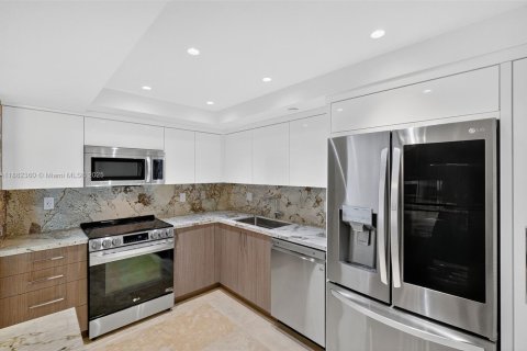 Copropriété à louer à Miami, Floride: 2 chambres, 121.89 m2 № 1930414 - photo 19