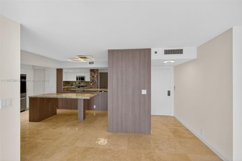 Copropriété à louer à Miami, Floride: 2 chambres, 121.89 m2 № 1930414 - photo 23