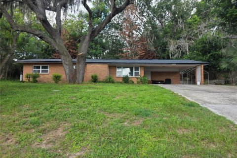 Villa ou maison à louer à Clermont, Floride: 3 chambres, 116.5 m2 № 2408142 - photo 2