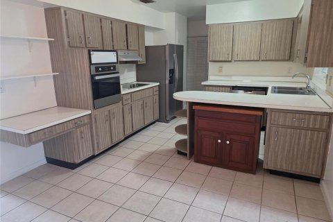 Villa ou maison à louer à Clermont, Floride: 3 chambres, 116.5 m2 № 2408142 - photo 7