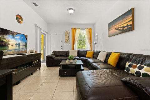 Villa ou maison à vendre à Kissimmee, Floride: 2 chambres, 85.75 m2 № 1847039 - photo 15