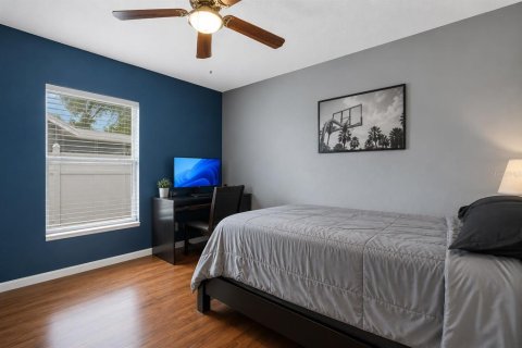 Casa en venta en Tampa, Florida, 4 dormitorios, 283.17 m2 № 2230939 - foto 24