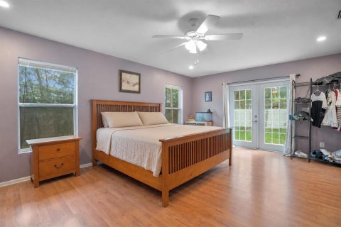 Casa en venta en Tampa, Florida, 4 dormitorios, 283.17 m2 № 2230939 - foto 5