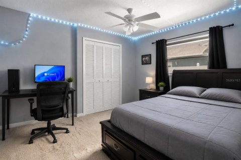 Casa en venta en Tampa, Florida, 4 dormitorios, 283.17 m2 № 2230939 - foto 26