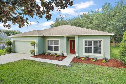 Villa ou maison à Minneola, Floride 4 chambres, 211.07 m2 № 2361054