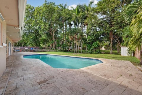 House in Plantation, Florida 4 bedrooms, 189.8 sq.m. № 1950120 - photo 4