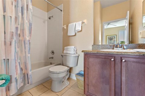 Condo in Davenport, Florida, 4 bedrooms  № 1786826 - photo 25