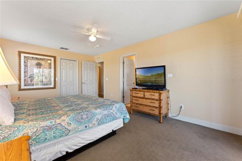 Condo in Davenport, Florida, 4 bedrooms  № 1786826 - photo 15