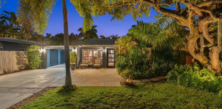 Casa en Fort Lauderdale, Florida 4 dormitorios, 122.45 m2 № 2254471