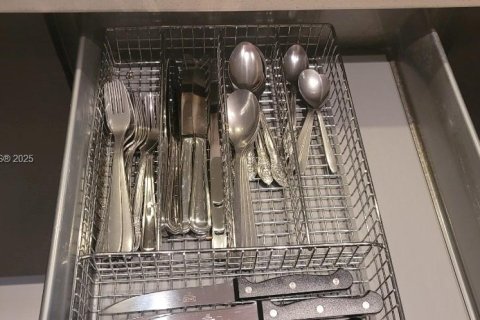 Condominio en venta en Doral, Florida, 1 dormitorio, 99.41 m2 № 1927713 - foto 26