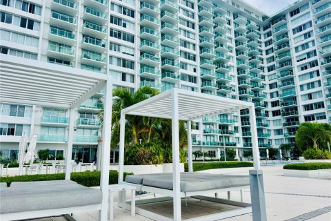 Купить кондоминиум в Майами-Бич, Флорида 72.09м2, № 1968458 - фото 26