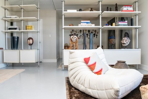 Купить кондоминиум в Майами-Бич, Флорида 72.09м2, № 1968458 - фото 3