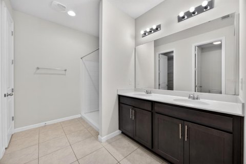 Villa ou maison à louer à Haines City, Floride: 3 chambres, 183.02 m2 № 2094079 - photo 10