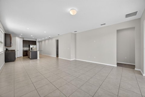Villa ou maison à louer à Haines City, Floride: 3 chambres, 183.02 m2 № 2094079 - photo 7