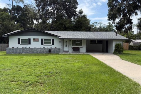 Casa en venta en Ocala, Florida, 2 dormitorios, 118.17 m2 № 2124718 - foto 2
