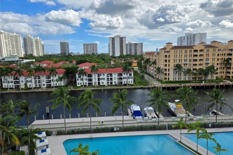 Condo in Aventura, Florida, 3 bedrooms  № 1942284 - photo 1