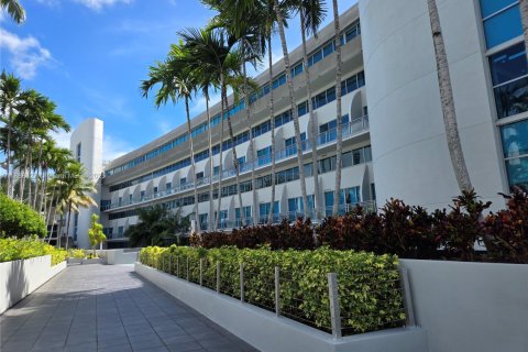 Condo in Aventura, Florida, 3 bedrooms  № 1942284 - photo 27