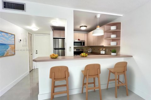 Copropriété à louer à Miami, Floride: 1 chambre, 59.46 m2 № 1898118 - photo 5