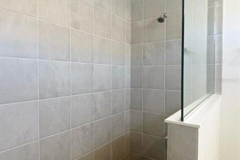 Снять в аренду виллу или дом в Энглвуд, Флорида 1 комната, 188.31м2, № 2093574 - фото 9