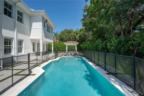 Villa ou maison à louer à Coral Gables, Floride: 7 chambres, 521.74 m2 № 1957814 - photo 8