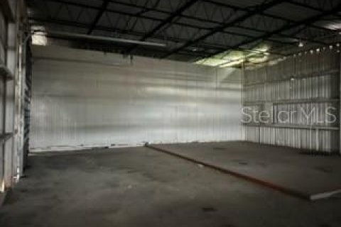 Commercial property in Port Charlotte, Florida 817.54 sq.m. № 2347816 - photo 5