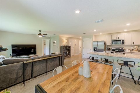 Villa ou maison à vendre à Spring Hill, Floride: 4 chambres, 137.96 m2 № 1909805 - photo 12