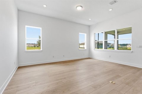 Купить виллу или дом в Спринг-Хилл, Флорида 7 комнат, 175.49м2, № 2116875 - фото 6