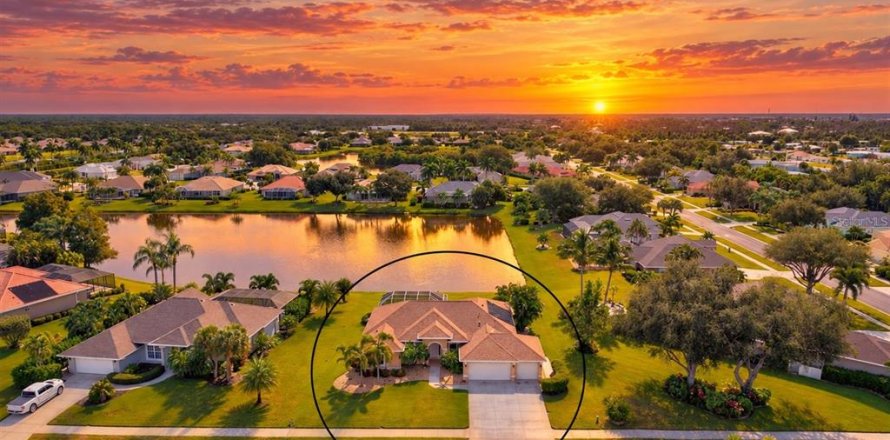 Casa en Englewood, Florida 3 dormitorios, 188.41 m2 № 2342058