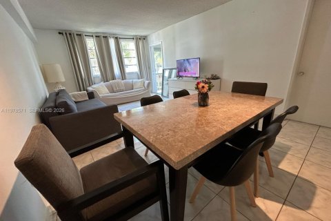 Condominio en alquiler en Hallandale Beach, Florida, 1 dormitorio, 60.2 m2 № 2051668 - foto 7