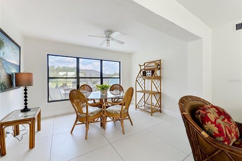 Villa ou maison à louer à Punta Gorda, Floride: 3 chambres, 138.15 m2 № 2137785 - photo 25