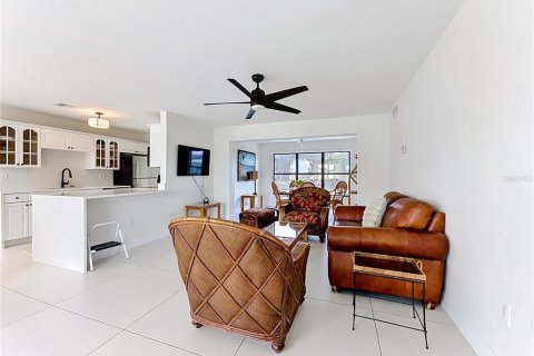 Villa ou maison à louer à Punta Gorda, Floride: 3 chambres, 138.15 m2 № 2137785 - photo 20