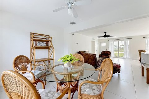 Villa ou maison à louer à Punta Gorda, Floride: 3 chambres, 138.15 m2 № 2137785 - photo 27