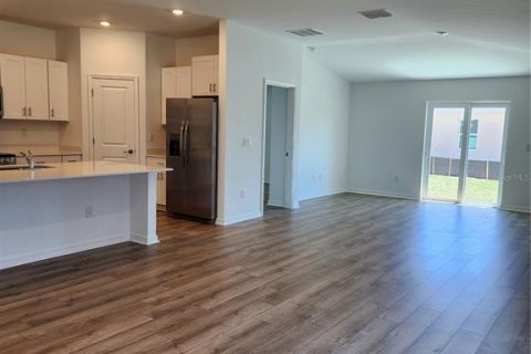 Casa en alquiler en Rotonda, Florida, 4 dormitorios, 168.8 m2 № 1911124 - foto 5