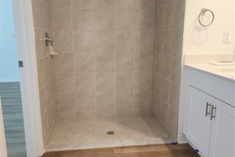 Casa en alquiler en Rotonda, Florida, 4 dormitorios, 168.8 m2 № 1911124 - foto 12