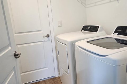 Casa en alquiler en Rotonda, Florida, 4 dormitorios, 168.8 m2 № 1911124 - foto 28