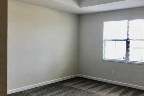 Touwnhouse à vendre à Kissimmee, Floride: 3 chambres, 177.63 m2 № 1893873 - photo 4