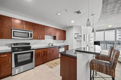 Copropriété à louer à West Palm Beach, Floride: 2 chambres, 114.55 m2 № 2191854 - photo 4
