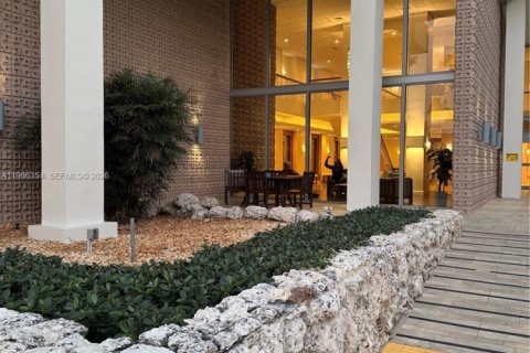 Condominio en alquiler en Miami Beach, Florida, 1 dormitorio, 67.45 m2 № 2176426 - foto 4