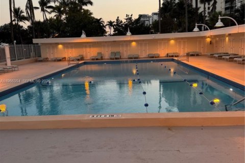 Condominio en alquiler en Miami Beach, Florida, 1 dormitorio, 67.45 m2 № 2176426 - foto 14